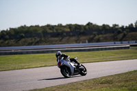 Rockingham-no-limits-trackday;enduro-digital-images;event-digital-images;eventdigitalimages;no-limits-trackdays;peter-wileman-photography;racing-digital-images;rockingham-raceway-northamptonshire;rockingham-trackday-photographs;trackday-digital-images;trackday-photos